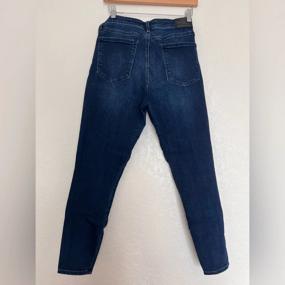 Lucky Brand Dark Blue Women's‎ Skinny Jeans